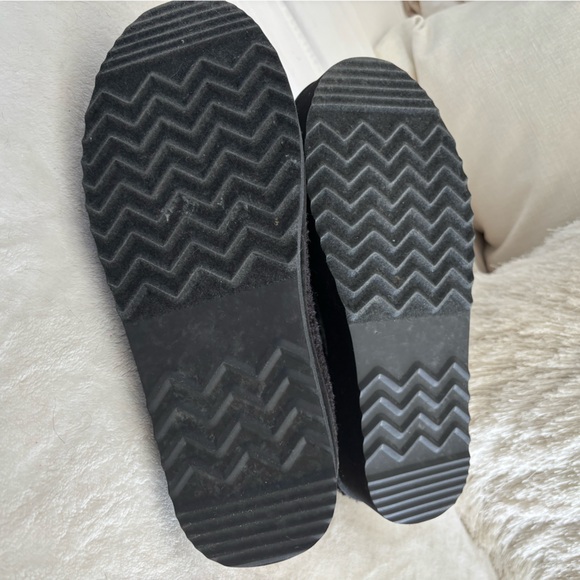 Faux shearling slip on platform shoe - Picture 4 of 4